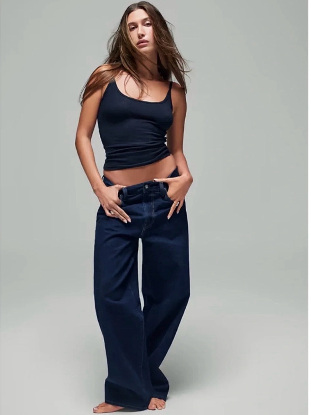 NWT Hailey Bieber x GAP - The Hailey Extra Baggy Jeans - Midnight Indigo Size 27